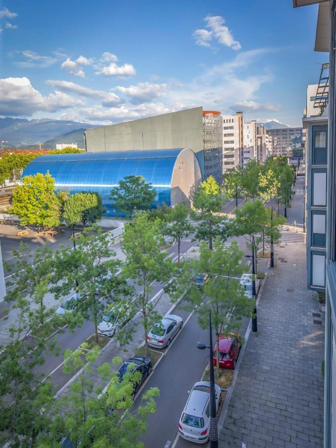 Апартаменты Standing Europole, Garage Prive, Calme, Netflix Гренобль Экстерьер фото